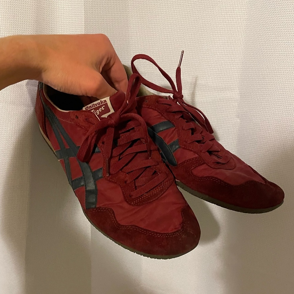 Men’s Size 11.5 Vintage Onitsuka Tiger Stripes